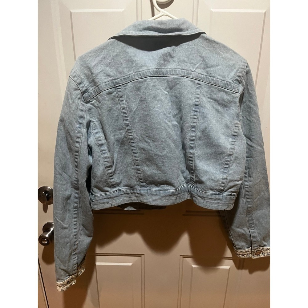 Jean Jacket dress barn with lace - Picture 3 of 3